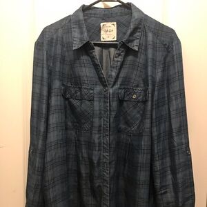Ladies long sleeve blouse